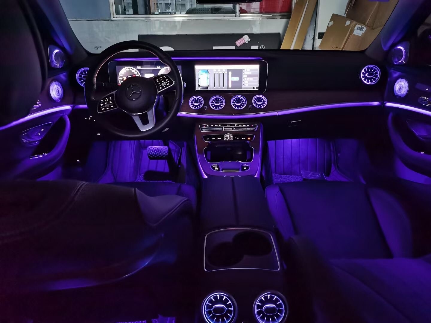 Mercedes-Benz E-Klasse W213/S213 Ambiente Beleuchtung Nachrüstung